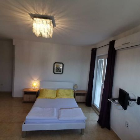 פרימוסטן Villa Ilona מראה חיצוני תמונה